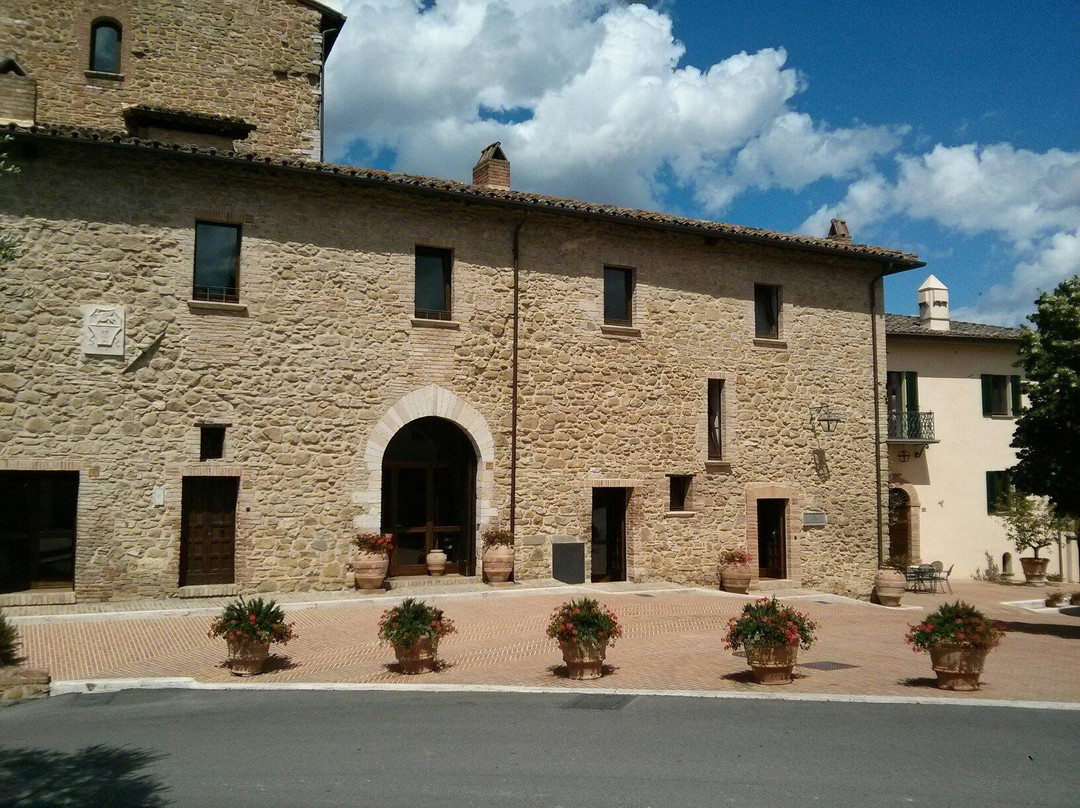 Brunello Cucinelli景点图片
