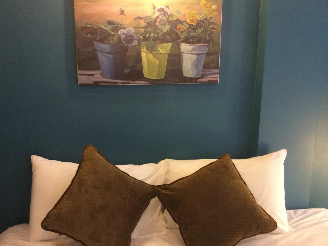 千手观音庙酒店住宿-Raya Boutique Hotel