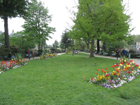 新桥-巴黎必去景点