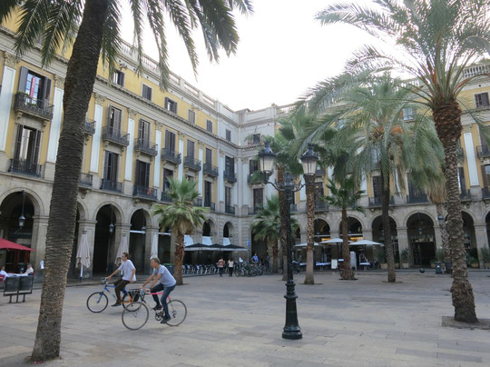 皇家广场-巴塞罗那必去景点