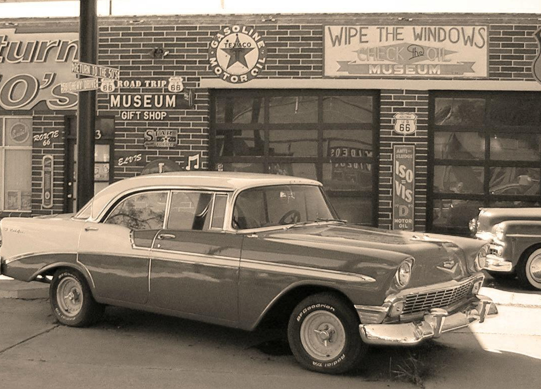 Return to the 50s-塞利格曼必去景点