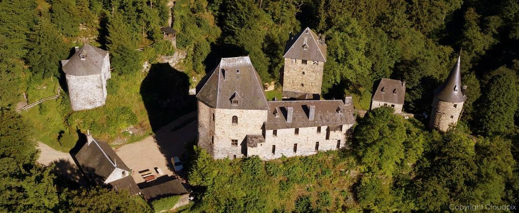 Chateau de Reinhardstein-Ovifat必去景点