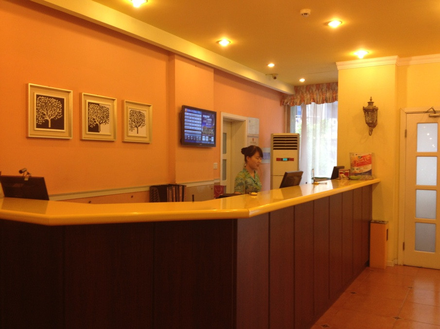 如家派柏云酒店(无锡新区旺庄路地铁站店)主图