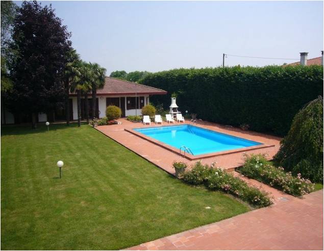 Villa Carol-官方