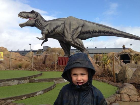 Jurassic Parrr Adventure Golf景点图片