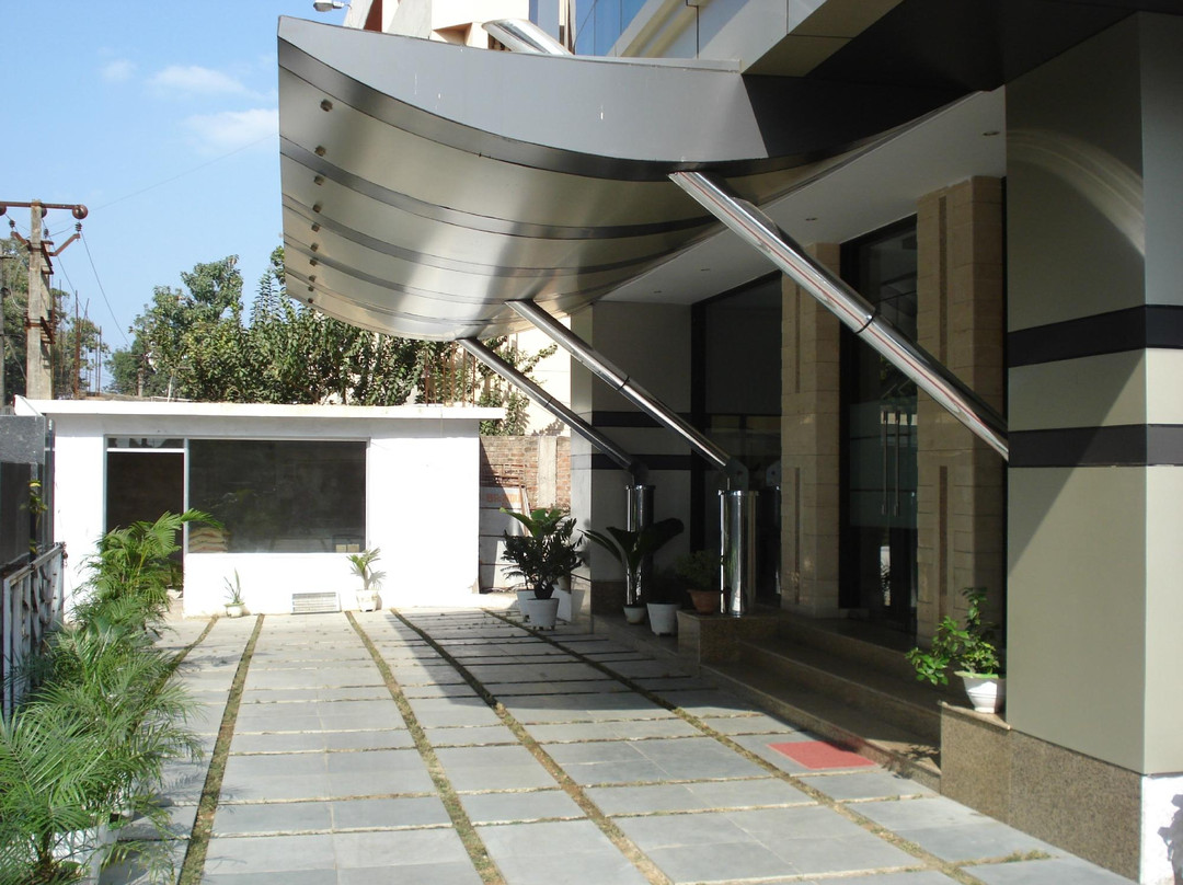 Hotel Canary Inn主图