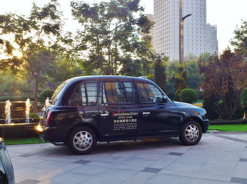 西安高新希尔顿酒店主图