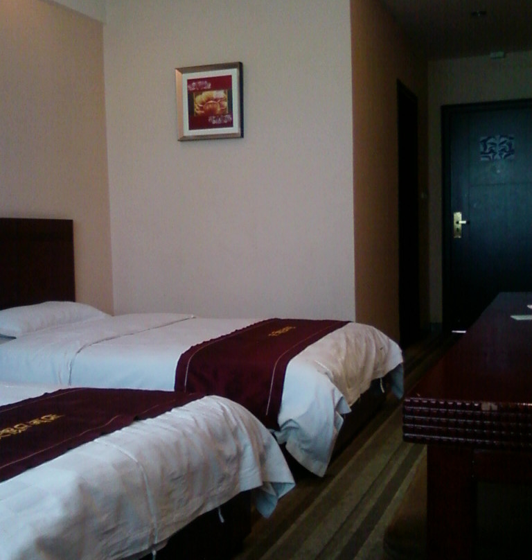 天天假日酒店（安康学院市政府店）主图