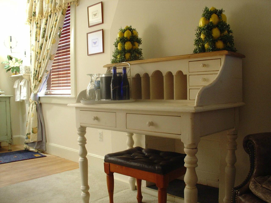 Reynolds Tavern主图