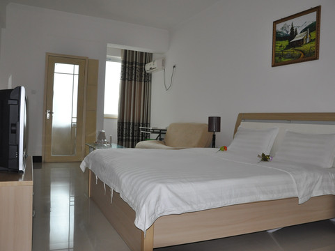 威斯丁快捷酒店主图