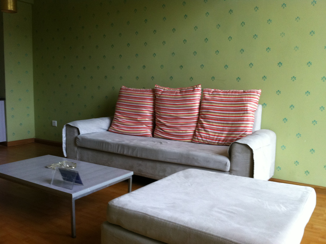 欧西尼亚商务酒店主图