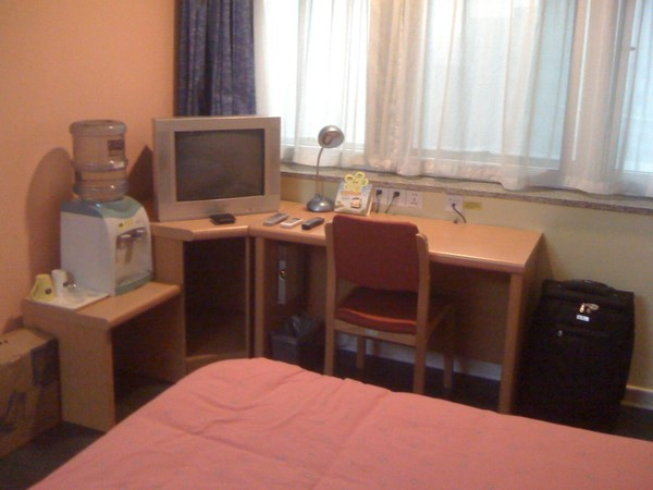 如家驿居酒店(杭州西湖区黄龙体育中心店)主图