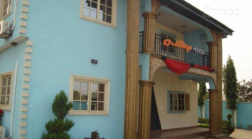 Hill Top Hotel
