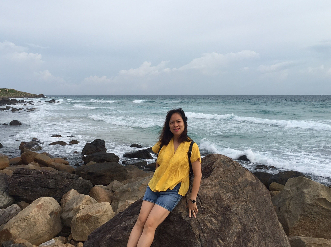 Bai Nhat Beach-昆山岛必去景点