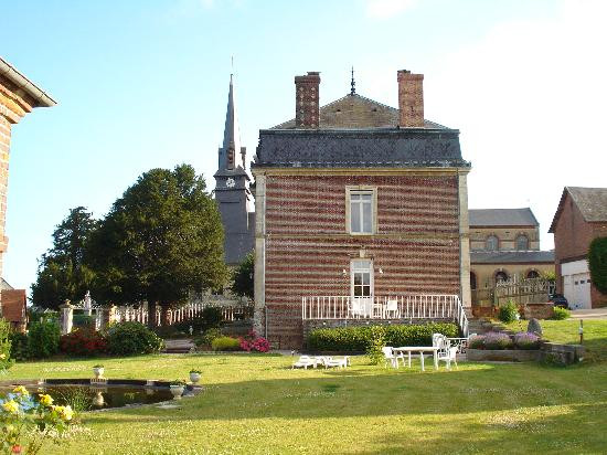 Saint-Martin-de-Bienfaite-la-Cressonniere旅游攻略图片