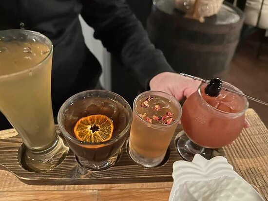 Roots and Wings Distillery-Langley必去景点