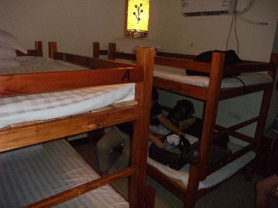 桂林瓦将旅舍火车站店主图