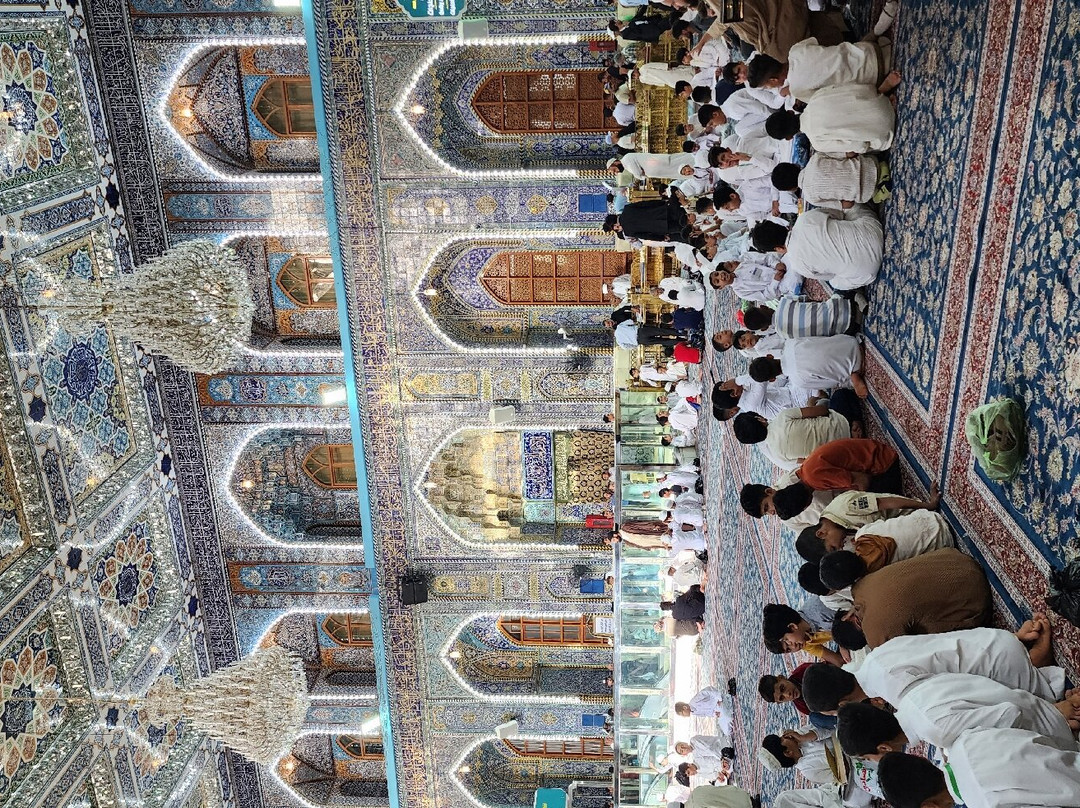 The Holy Shrine of Imam Hussain景点图片