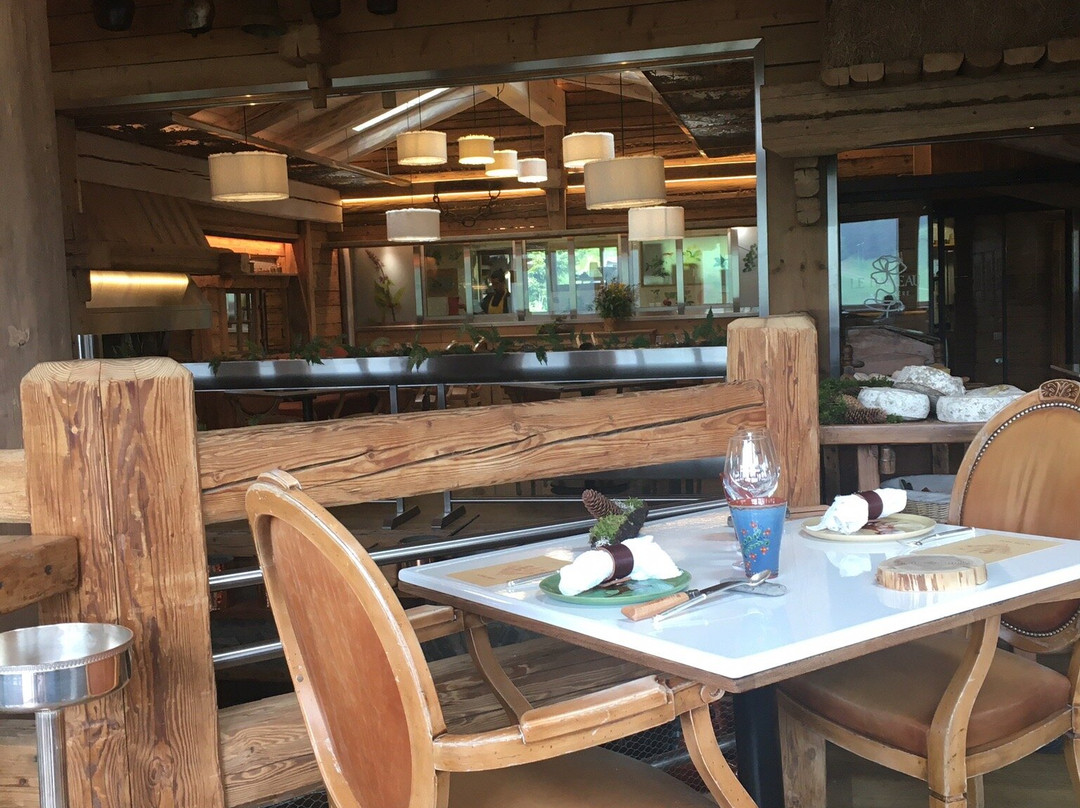 La Maison Des Bois - Marc Veyrat主图