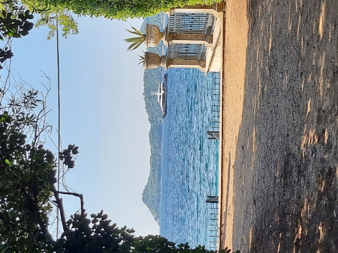 Three island cruise景点图片