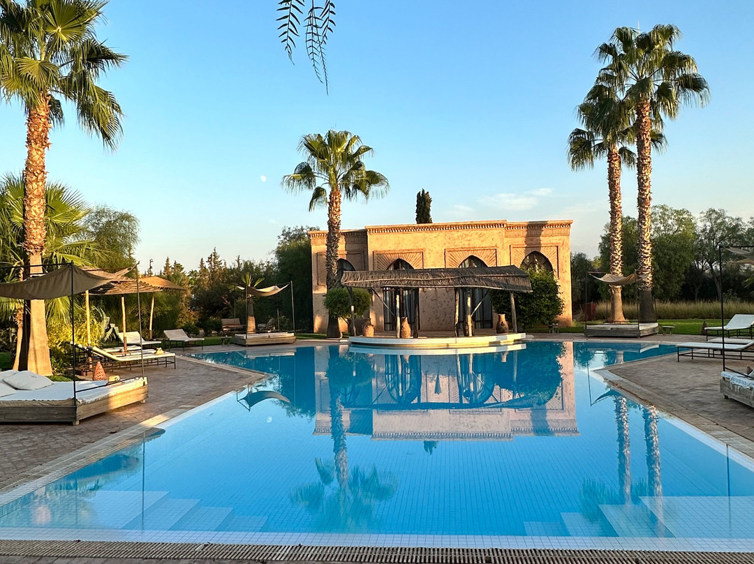 卡匝尔旅馆主图