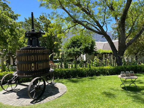 Mullineux & Leeu Family Wines-法兰舒克必去景点