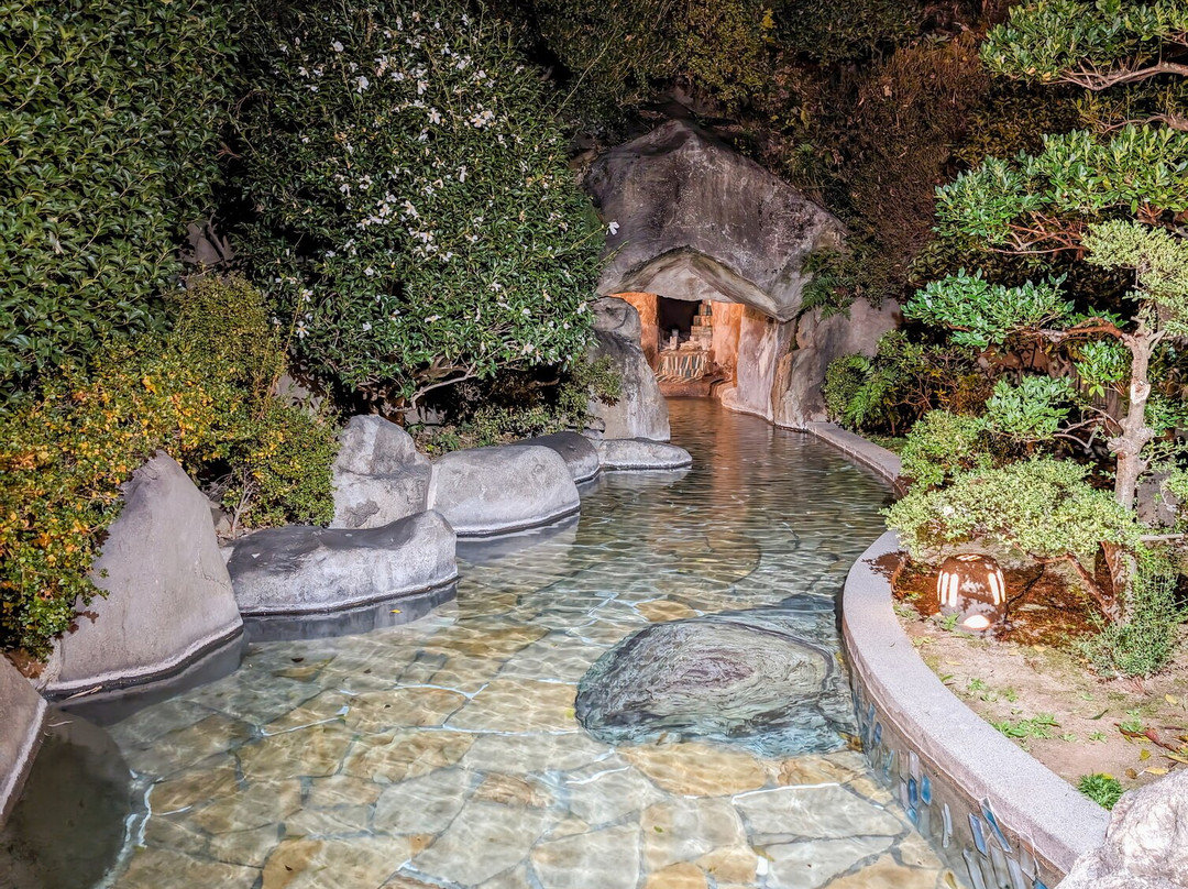 笛吹川温泉坐忘酒店主图