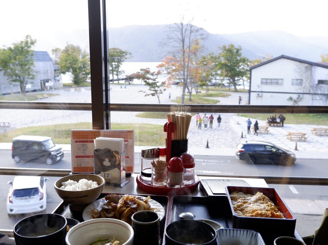 十和田湖-东北部必去景点