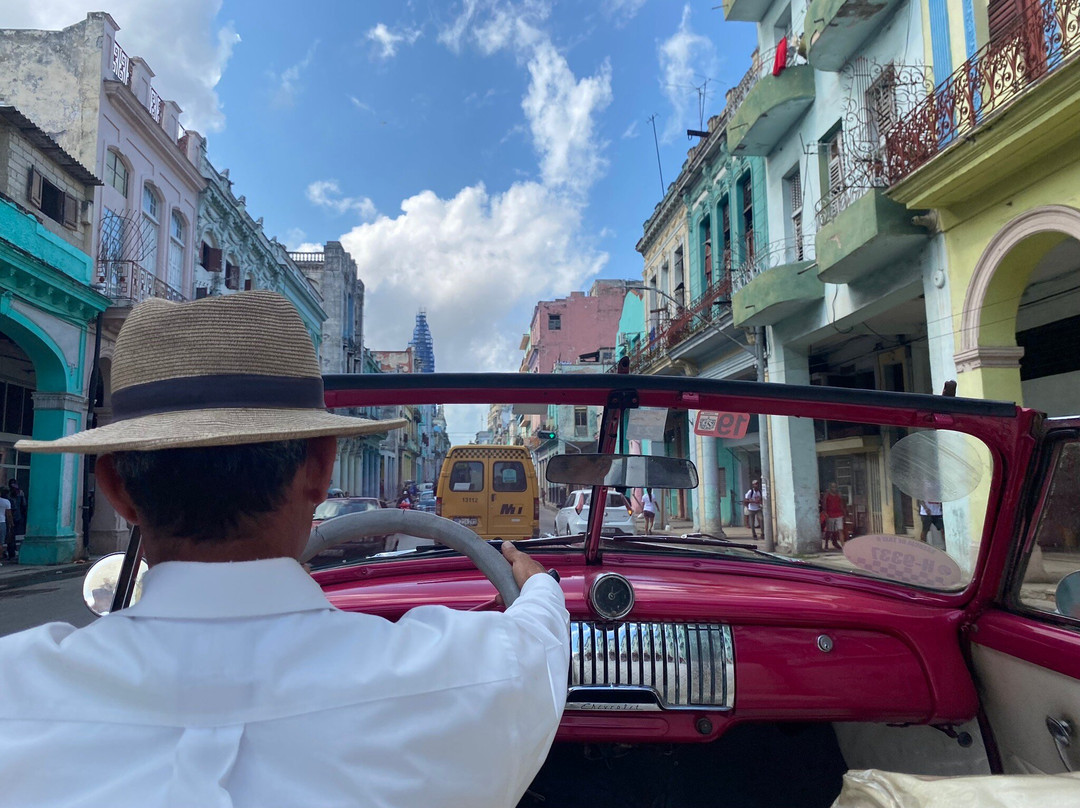 OldCarTours-哈瓦那必去景点