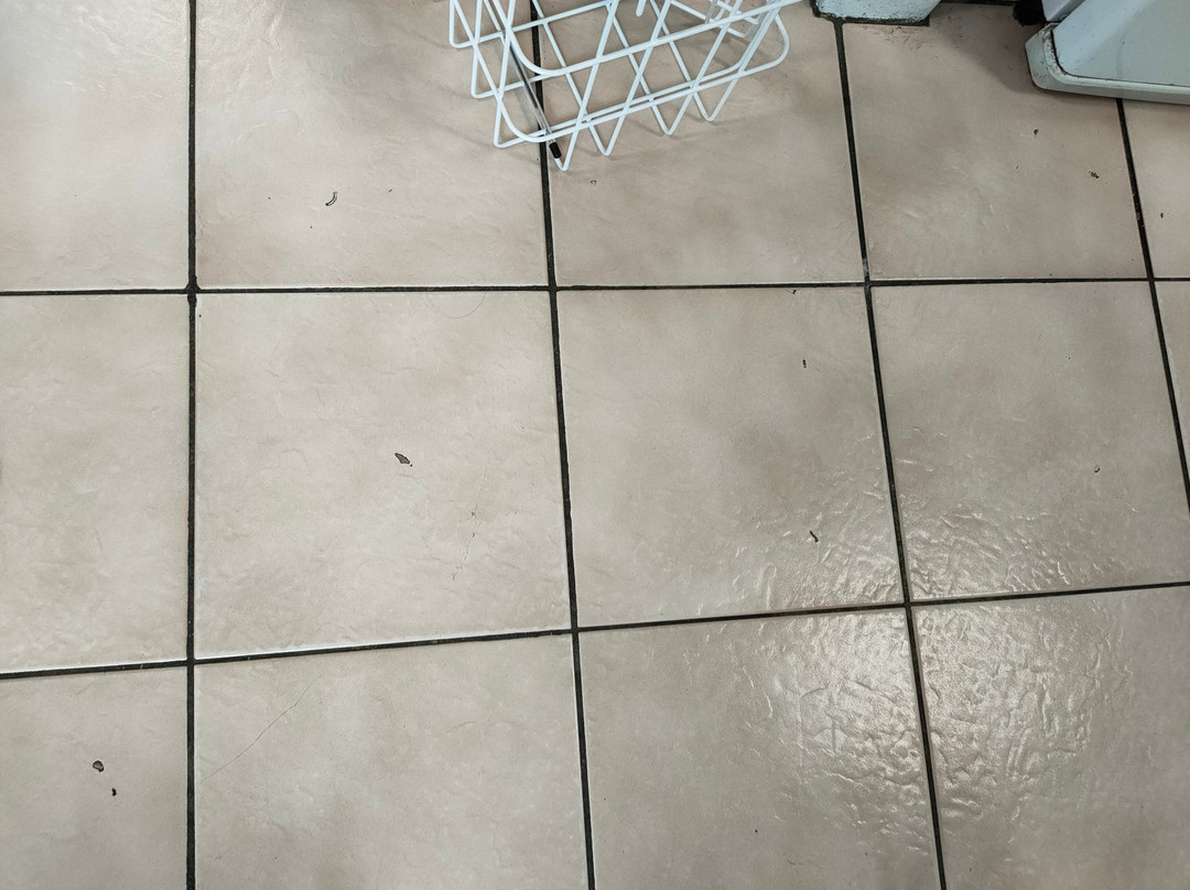 亨利物浦舒适酒店主图