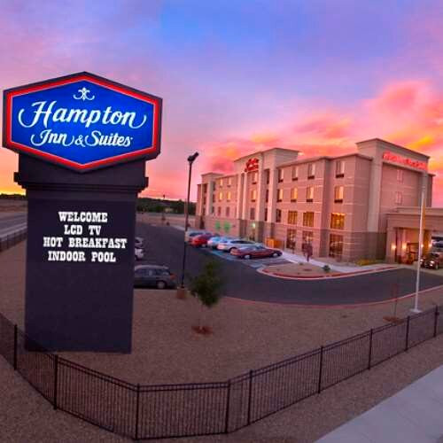Hampton Inn & Suites Farmington主图