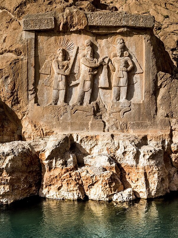 Taq Bostan-Kermanshah必去景点