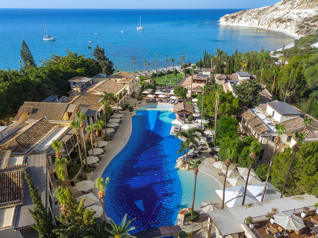 Columbia Beach Resort Pissouri主图