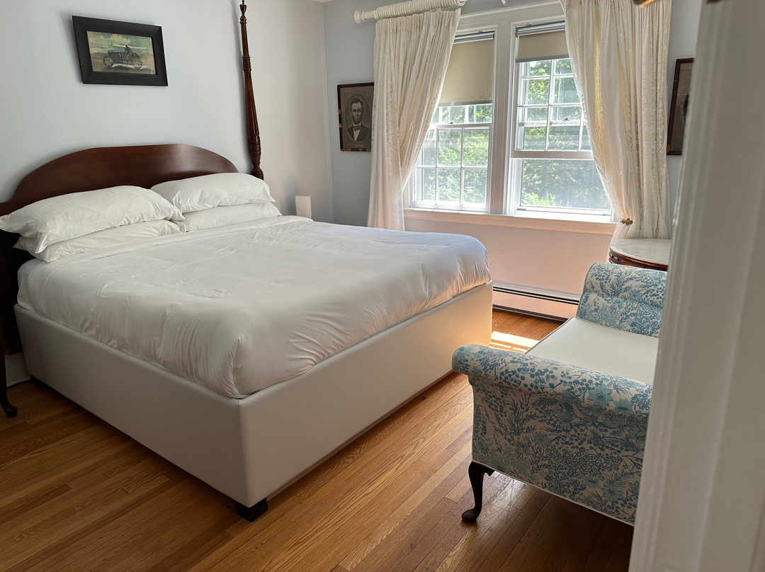 Ram's Head Inn主图