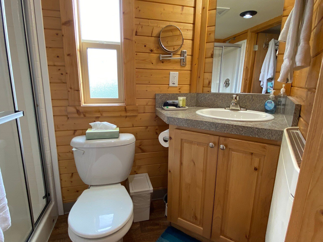 Sheltered Nook On Tillamook Bay主图