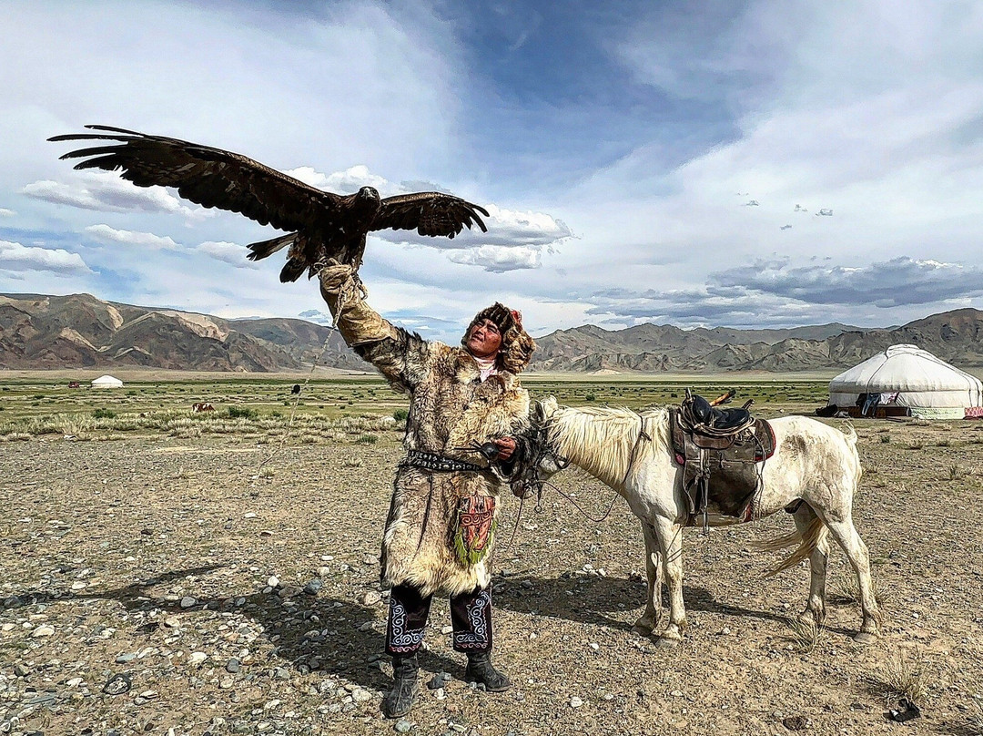Altai Nomads Travel-Olgiy必去景点