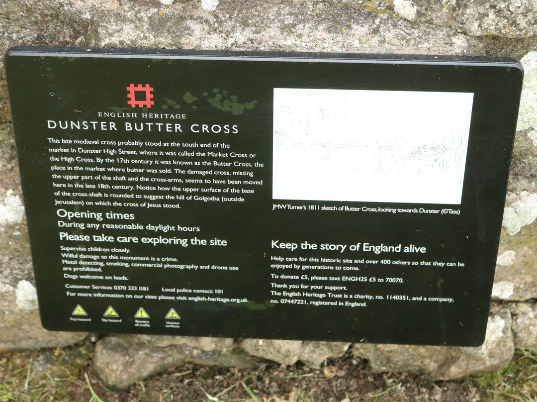 Dunster Butter Cross景点图片