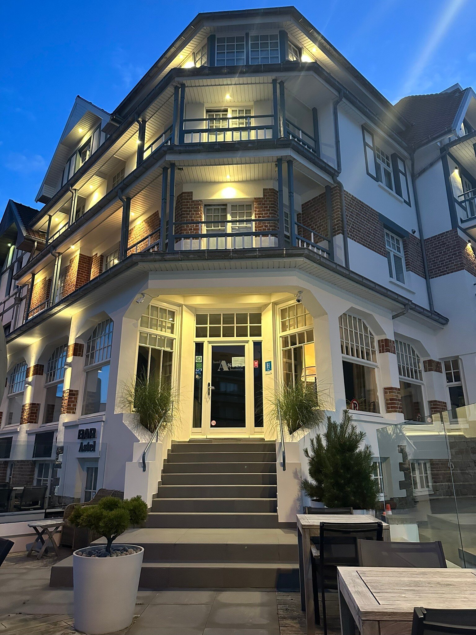 Hotel Astel-官方