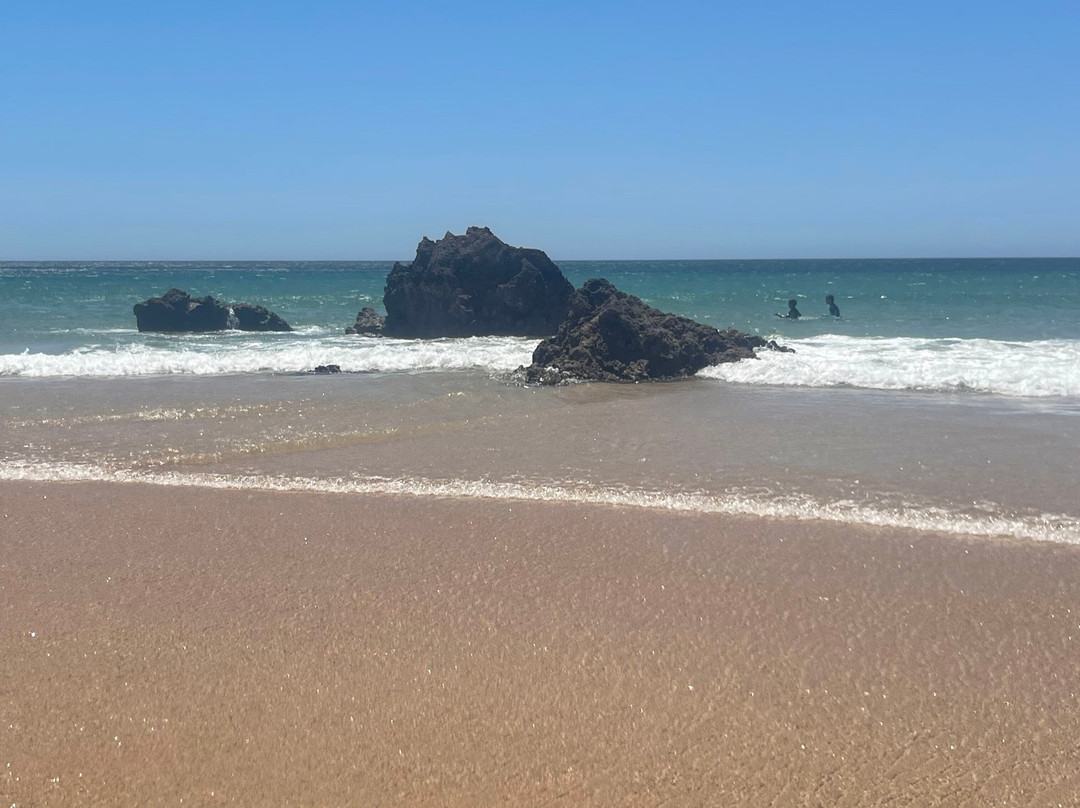 Praia do Zavial景点图片
