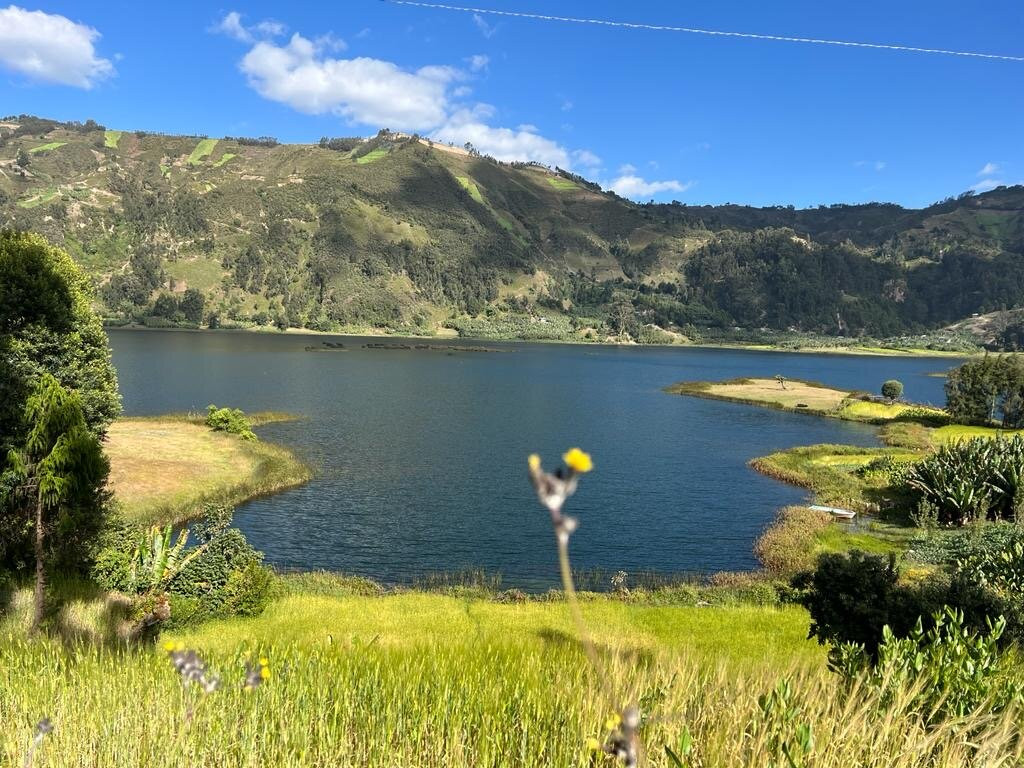 Wenchi Crater Lake & Hiking景点图片