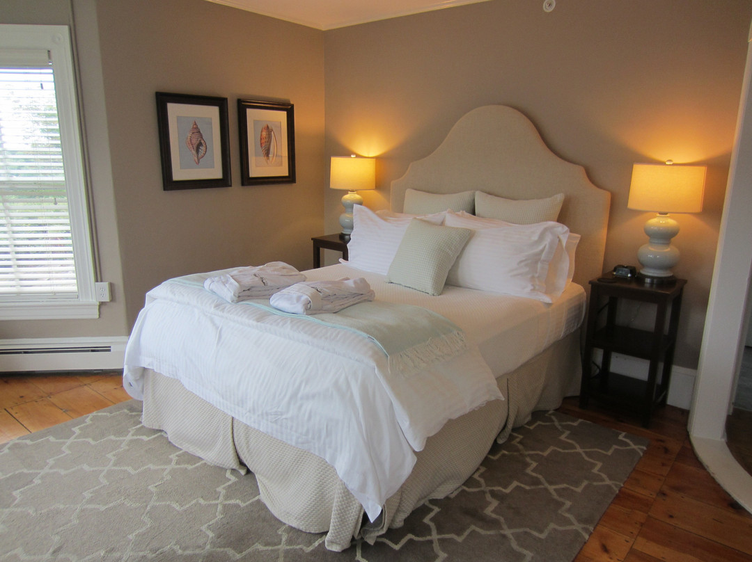 The Inn at English Meadows主图