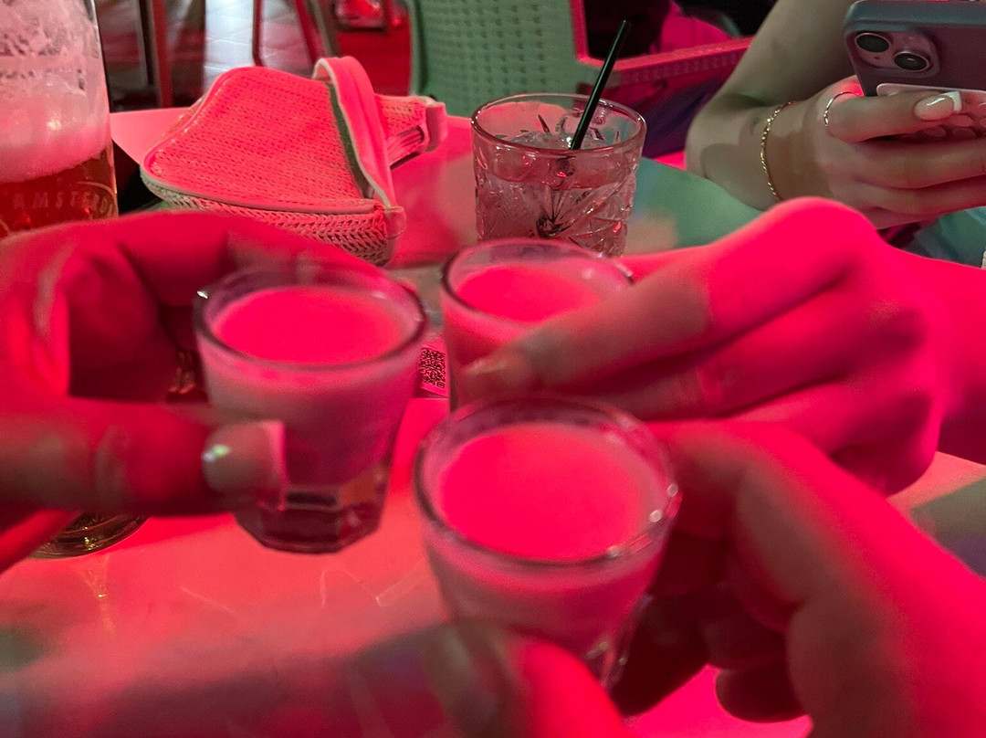Venue Bar Club-卡拉马其必去景点