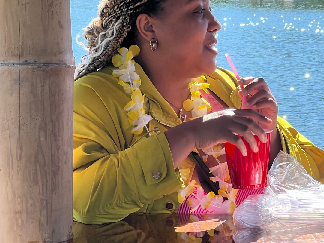 Cruisin Tikis Solomons Island景点图片