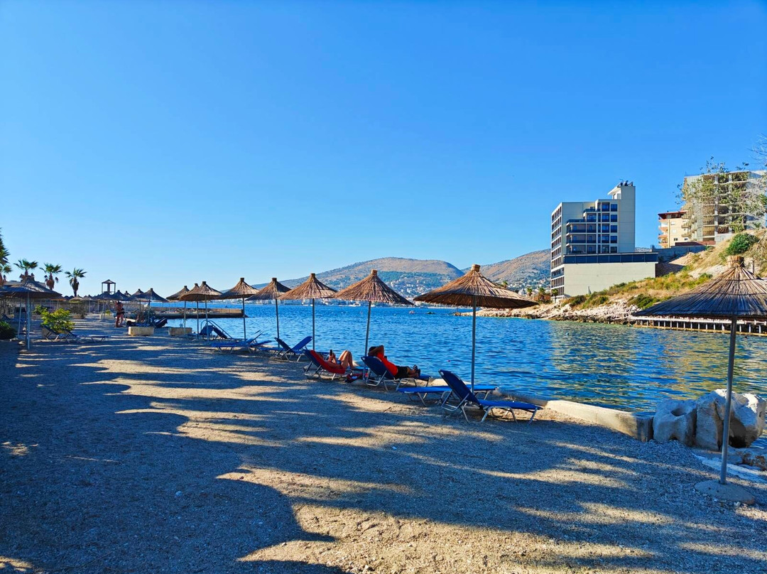 Santa Quaranta Seaside Beach-沙兰德必去景点