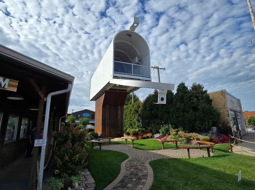 World's Largest Mailbox-Casey必去景点