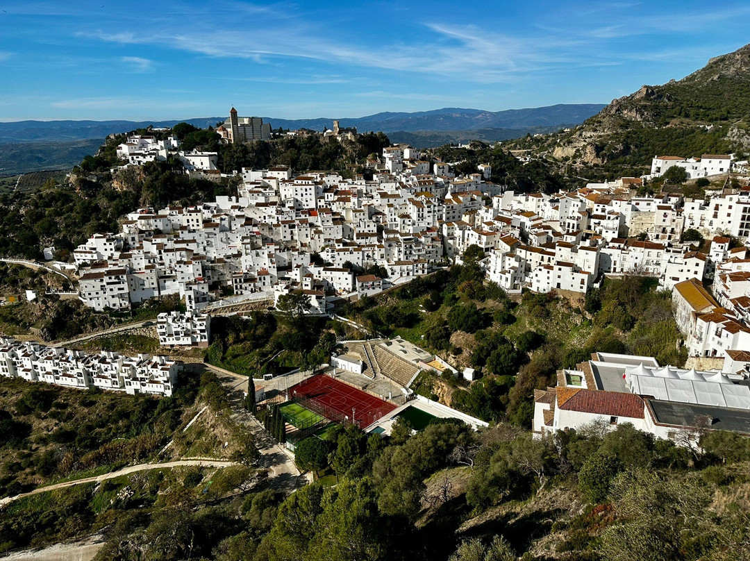 Casares Castle景点图片