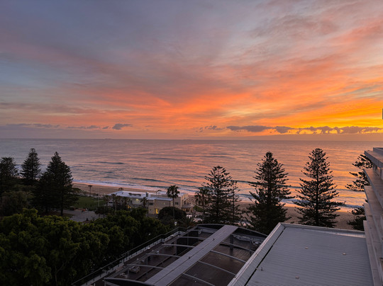 诺富特酒店卧龙岗北岸主图