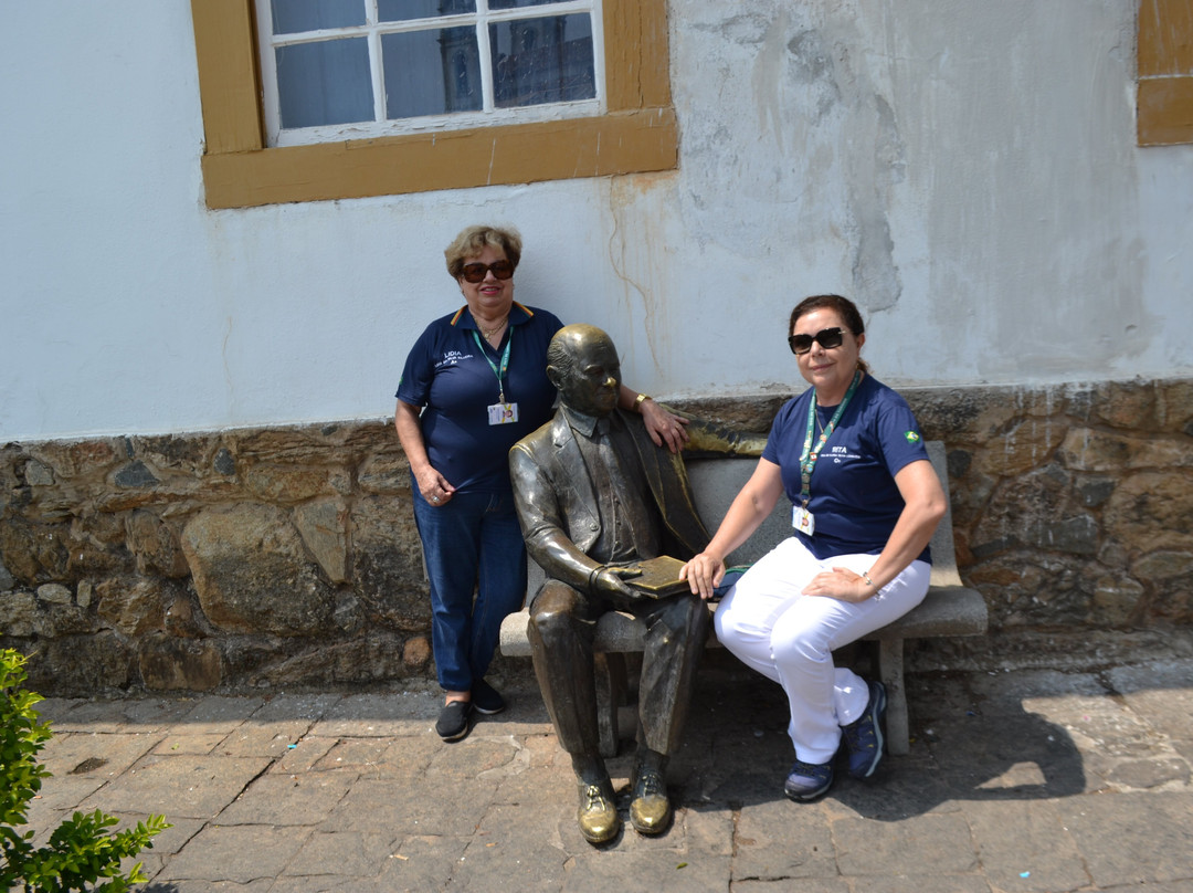 Memorial Tancredo Neves-德尔雷伊必去景点