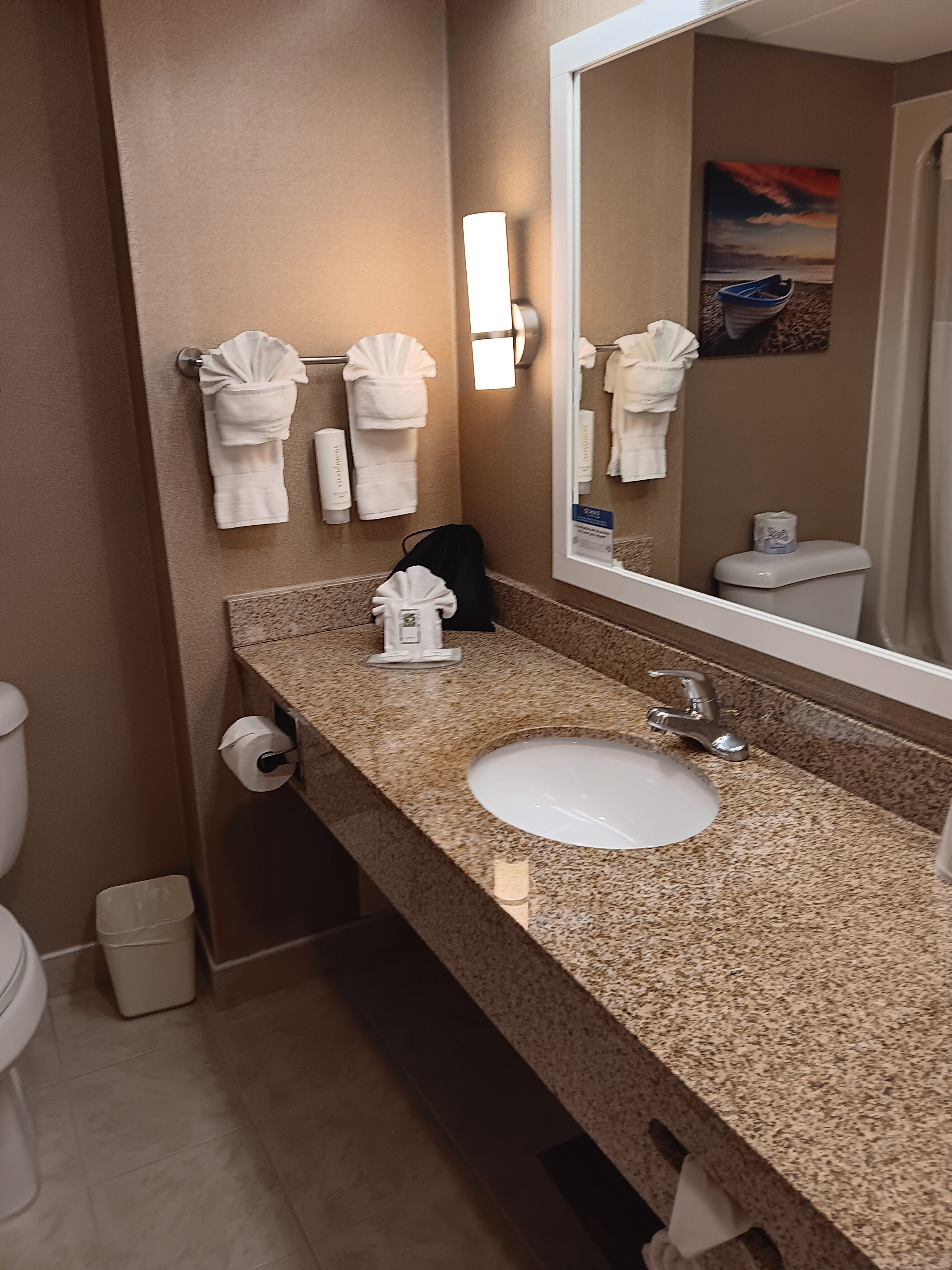 Clarion Hotel & Conference Center Toms River-浴室