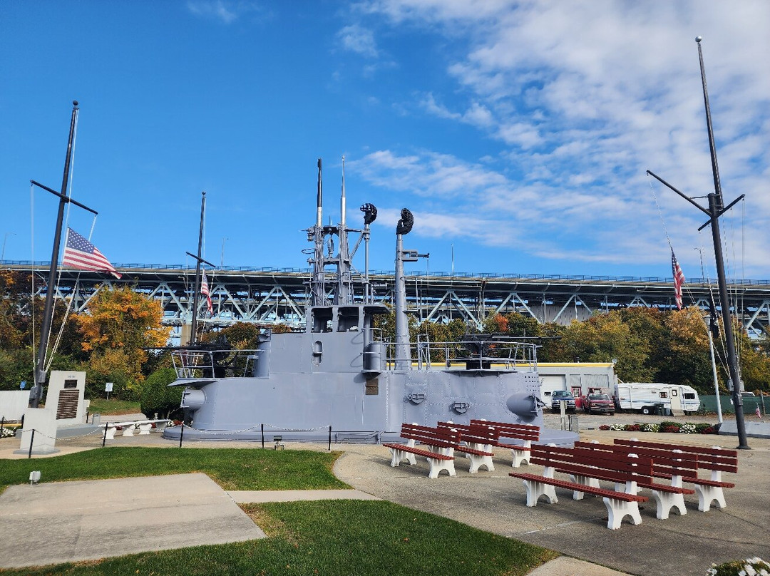 US Submarine Veterans of WWII National Memorial East-格罗顿必去景点
